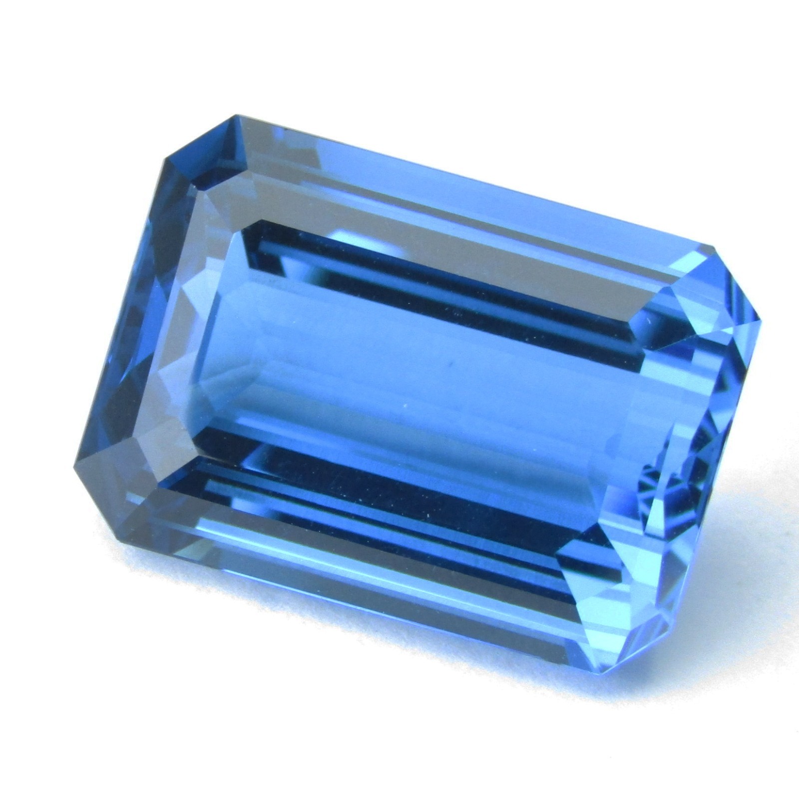 22.44Cts Glorious Natural Top Swiss Blue Topaz Emerald Cut Loose Gemstone