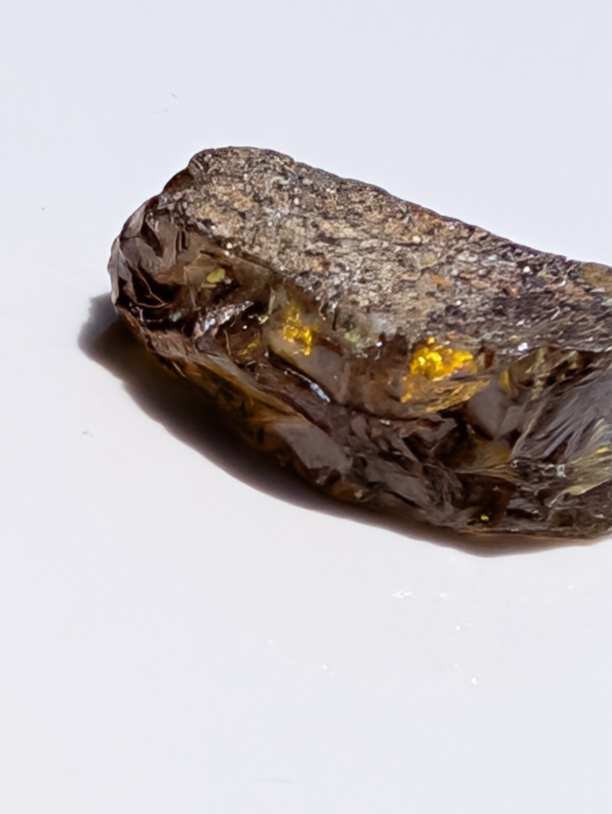 USA seller 8.02 ct Cut to IF Sphene facet rough gemstone specimen