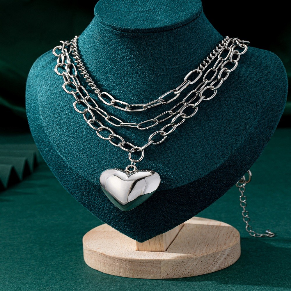 Heart Pendant Necklace Hip Hop Punk Love Heart Statement Necklace