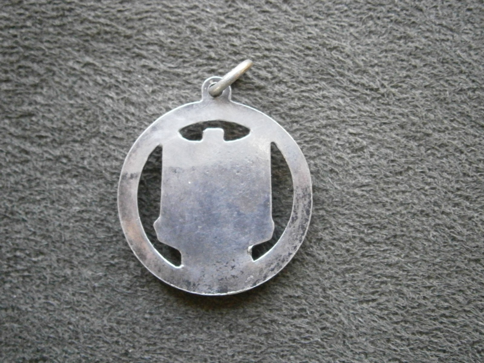 Large Switzerland Schweiz Vintage Silvertone & Enamel Travel Bracelet Charm 5.3g