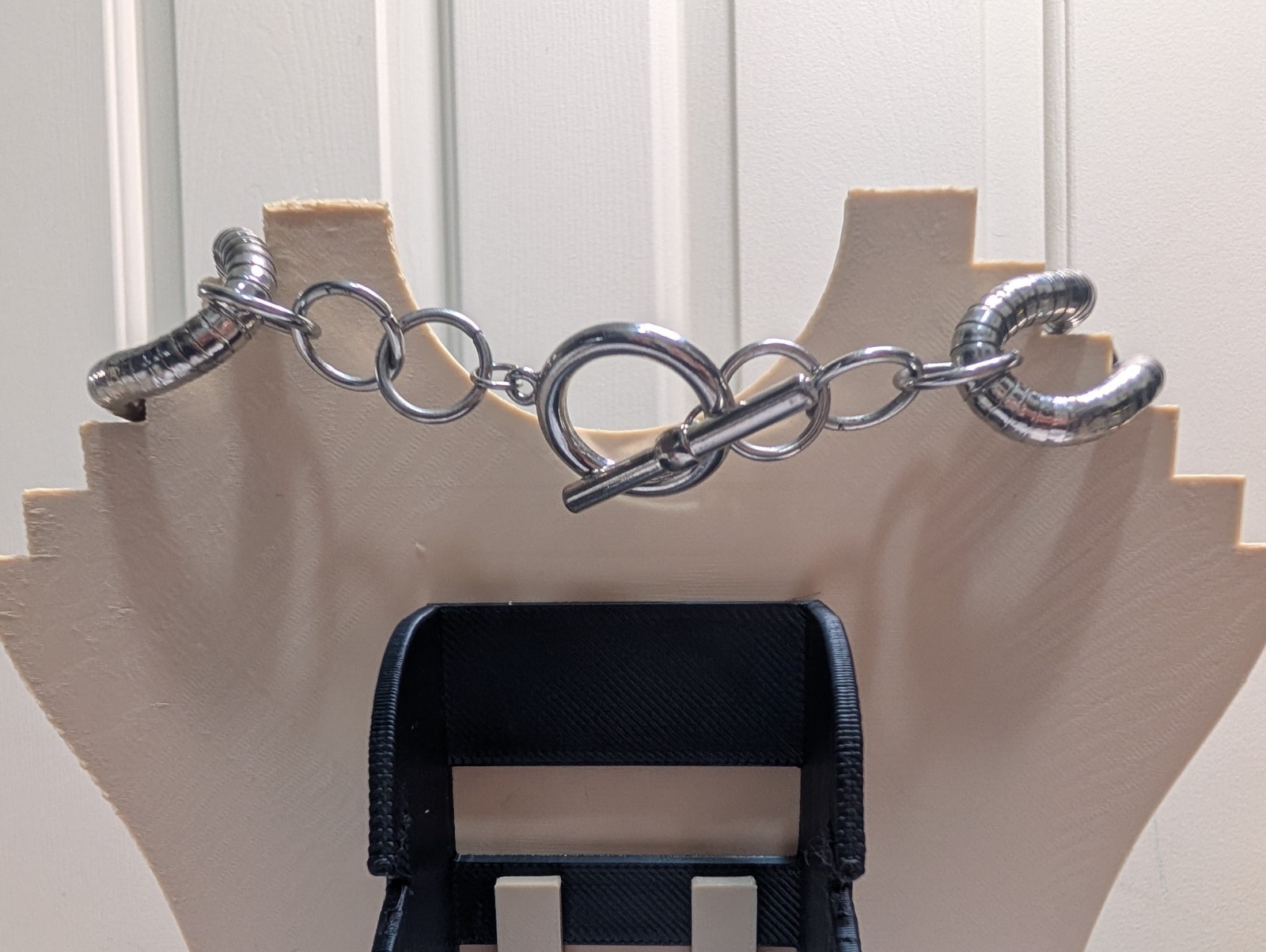Silver Tone Link Chain Statement Necklace w/ Clear Plastic Drops Toggle
