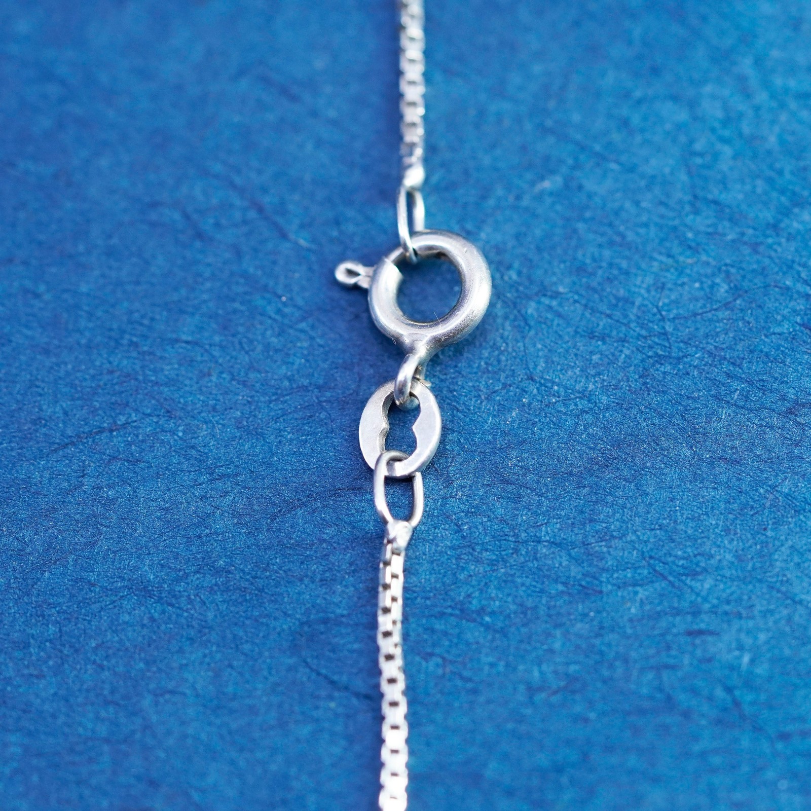 18”, 1mm, vintage Sterling silver necklace, 925 box chain, stamped 925 Italy