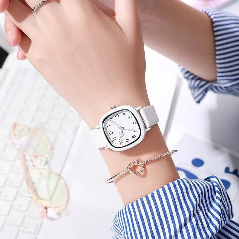 Women Watch Fashion Square Quartz Silicone Strap Wristwatches