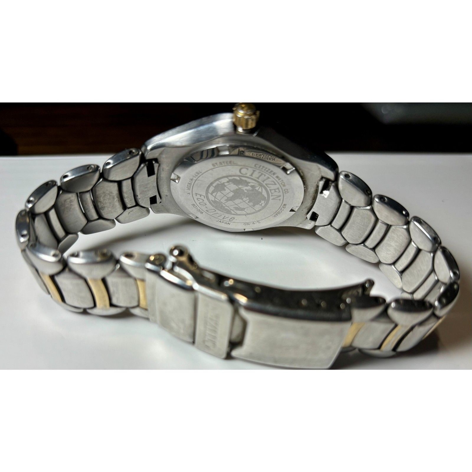Citizen Eco-Drive Solar-Tech 180 Men’s Diver Watch (7871).