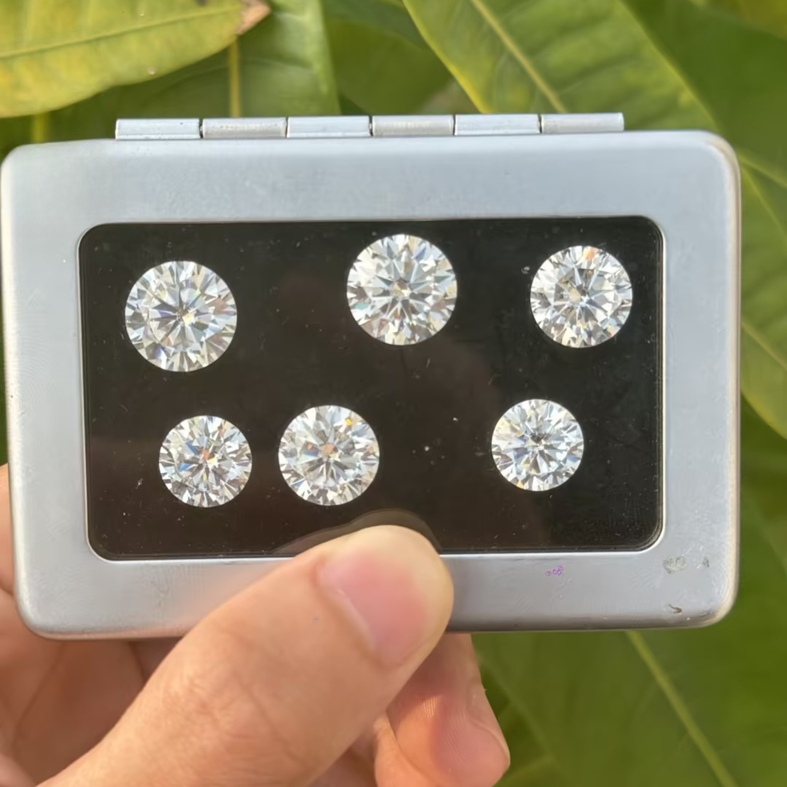 US Full Size Round Cut 0.1-10ct D Color VVS1 Loose Moissanite Stone with GRA