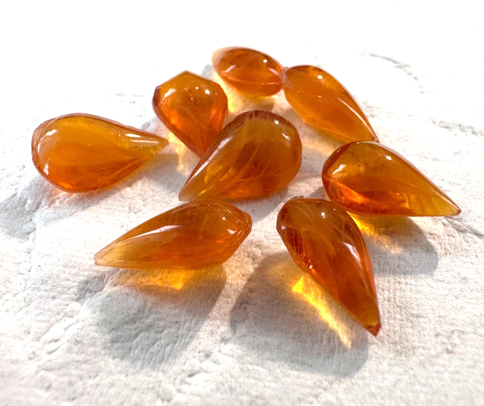 AM1312 Vintage glass pears 13x8mm topaz “flawed” cab top faceted back (8)