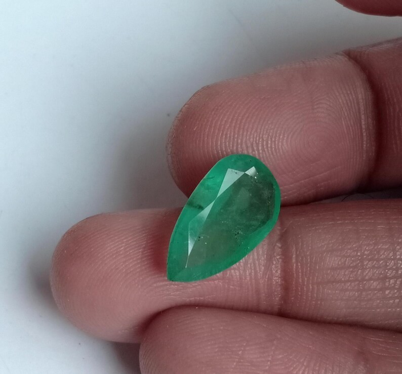 Zambian Emerald Pear Cut Minor Oil Present Emerald Loose Gemstone 4.65 Ct