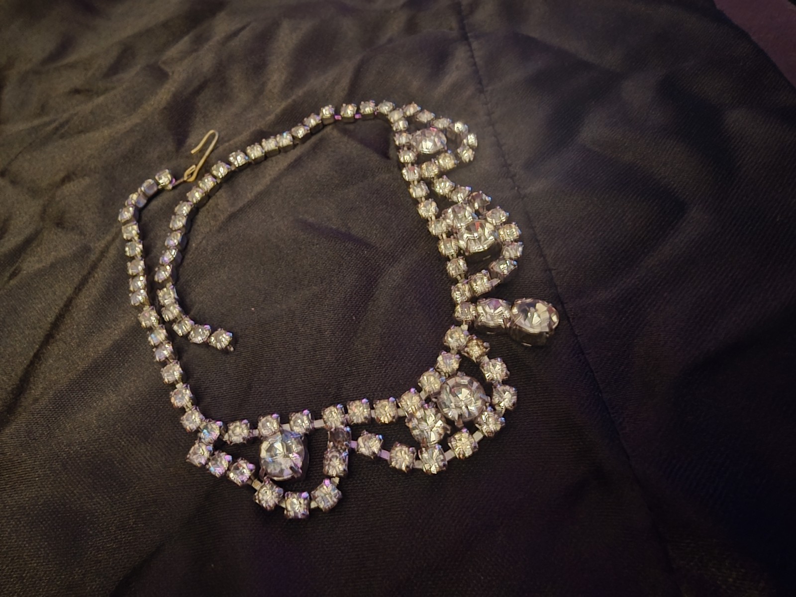 Vintage 1950s Clear Rhinestone Swag Festoon Necklace Choker Silver Tone Unsigned