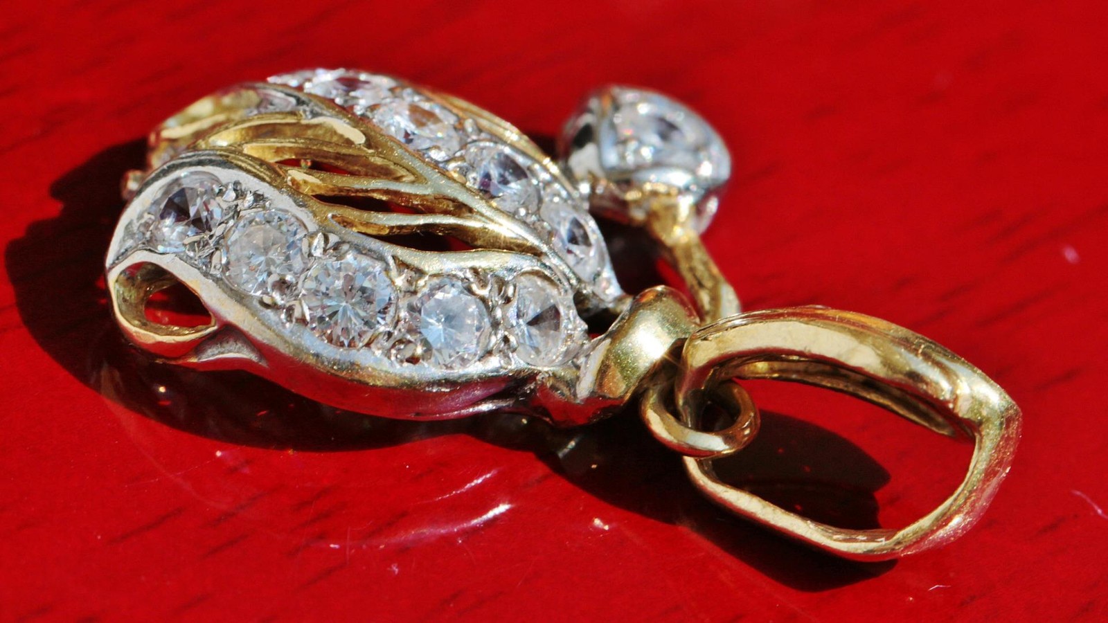 22k yellow gold pendant 1.25ct white topaz 1930’s vintage handmade 6.80g