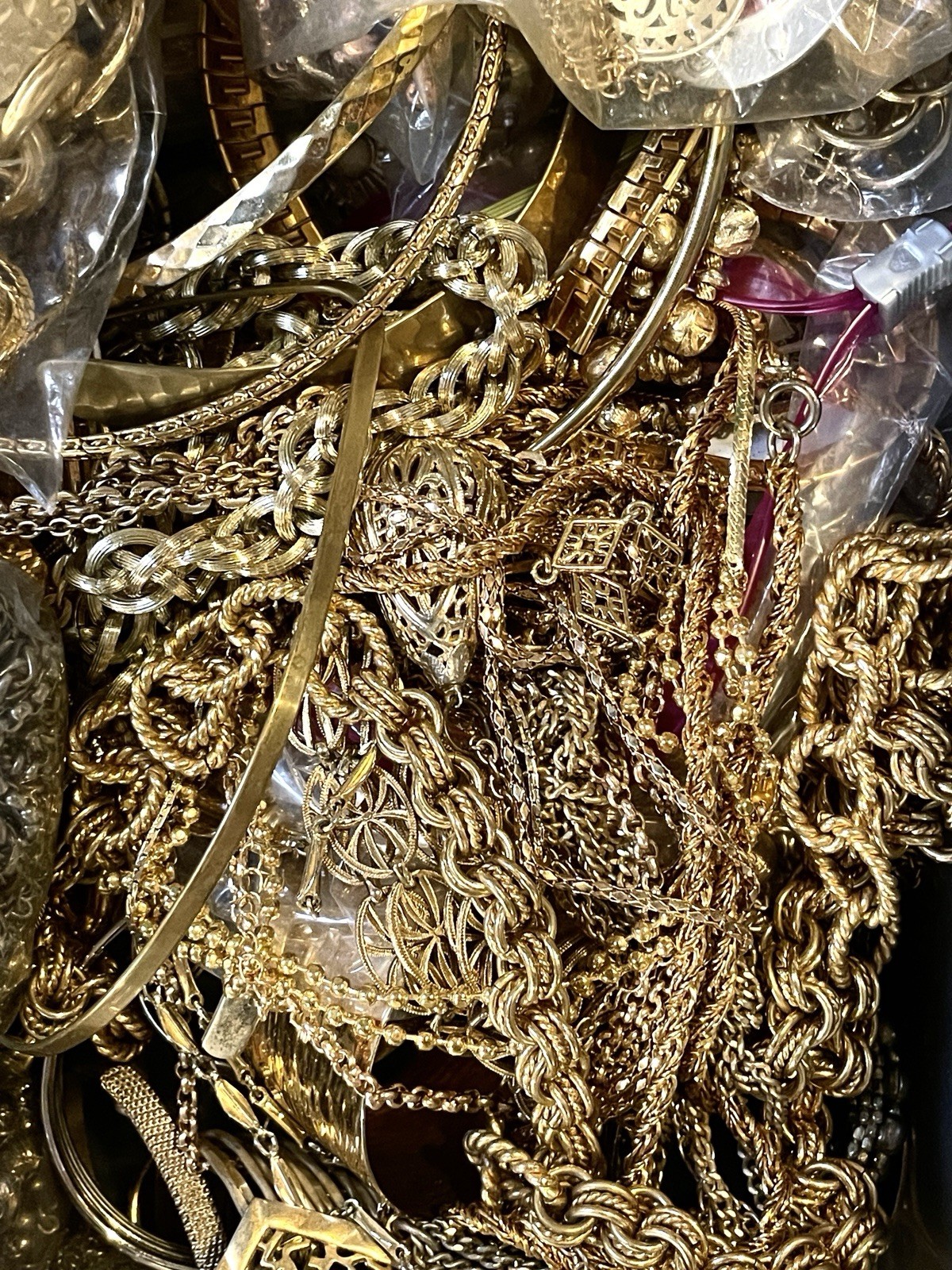 Estate 1 Lb+ Mixed Jewelry Lot Vintage-Modern DIY JUNK CRAFT REPAIR Unsorted