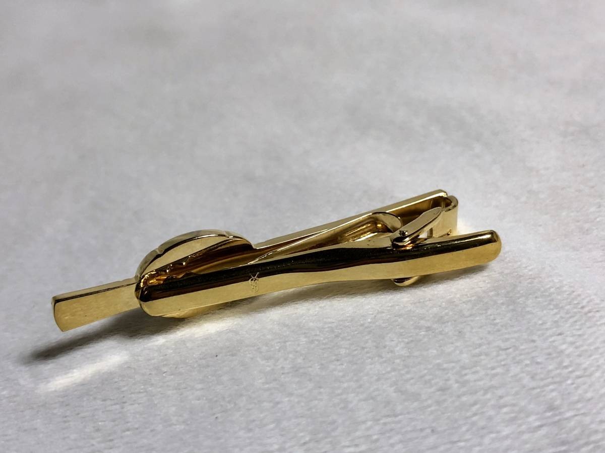 Good Condition Yves Saint Laurent Vintage YSL Logo Icon Shell Tie Pin Gold