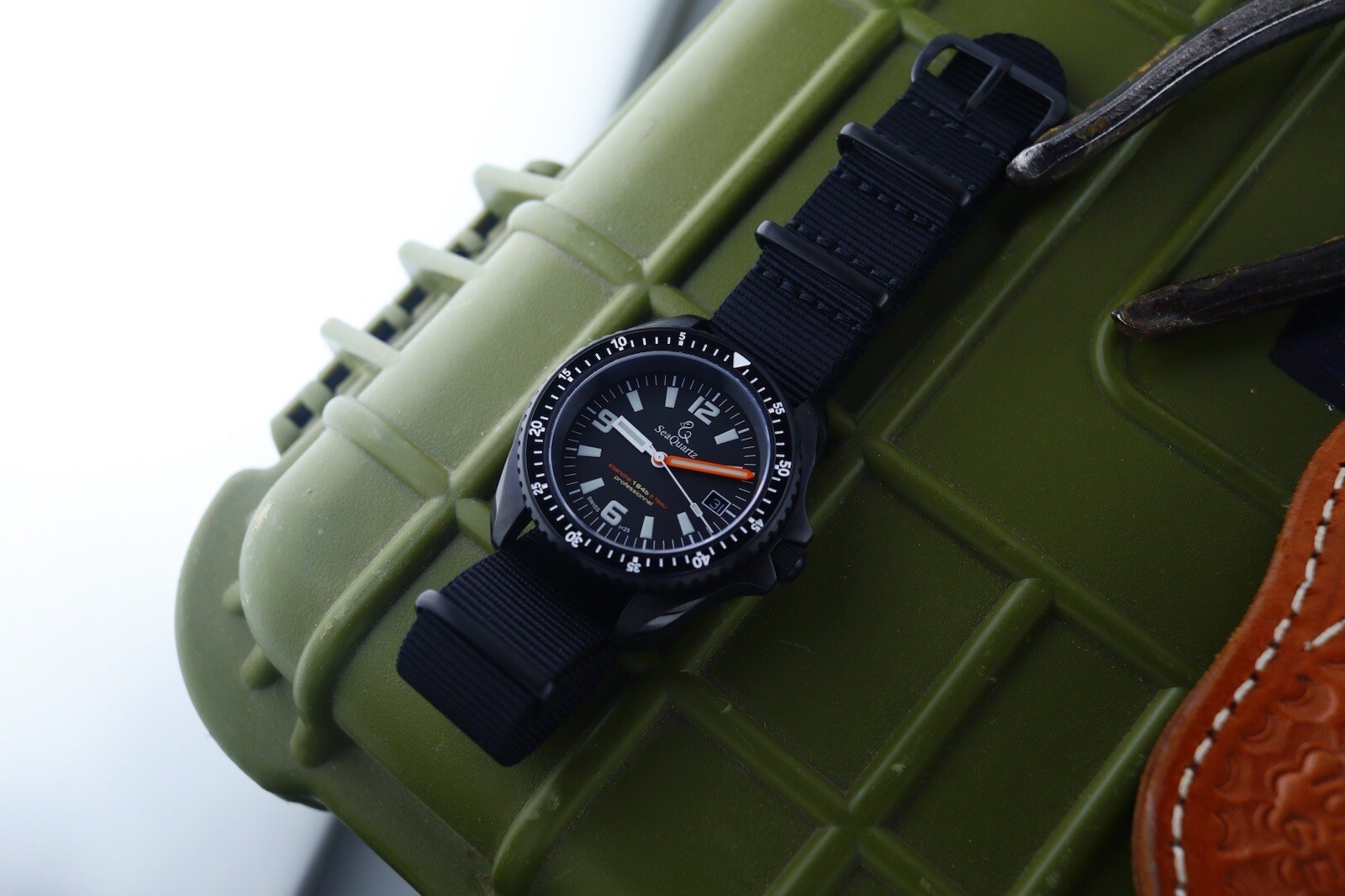 Mens SeaQuartz 164b: Version D / BDE (Big Duck Energy)