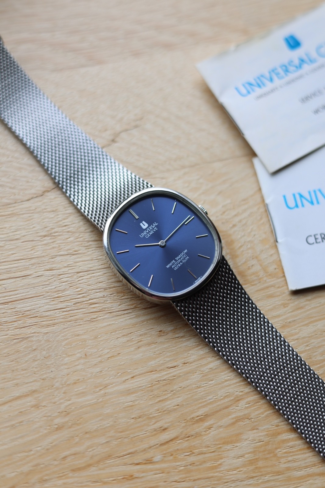 universal geneve white shadow ultra thin blue dial NOS