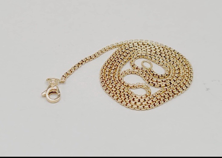 David Yurman 2.7mm Box Chain Necklace in 18k Gold, 22″