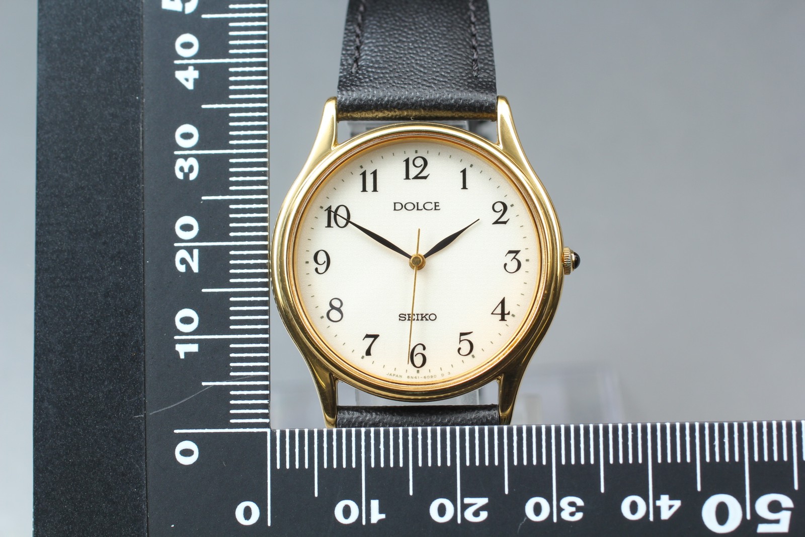 1992 [Near MINT] Seiko Dolce 8N41-6060 31mm Gold White Dial Quartz Mens Watch
