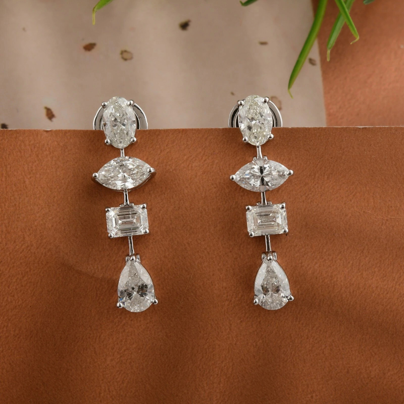 MOISSANITE.50 POINTER EARRING ,STERLING SILVER 925 FOR REGULAR USE,PARTY USE