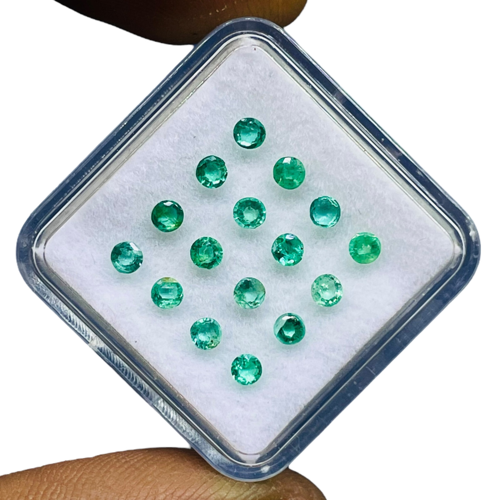 16 Pcs Natural Colombian Emerald 2.7mm Round Cut Loose Gemstones Wholesale Lot