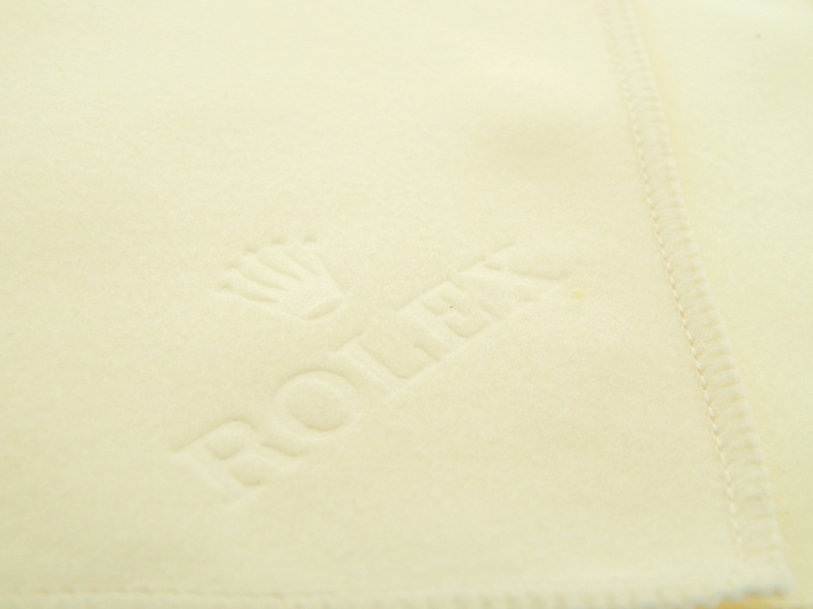 NEW Rolex White Cream Watch Cleaning Polishing Cloth