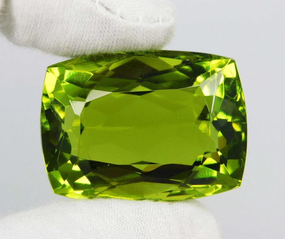 100 CT Certified Green Peridot Cushion Cut Flawless Certified Loose Gemstone