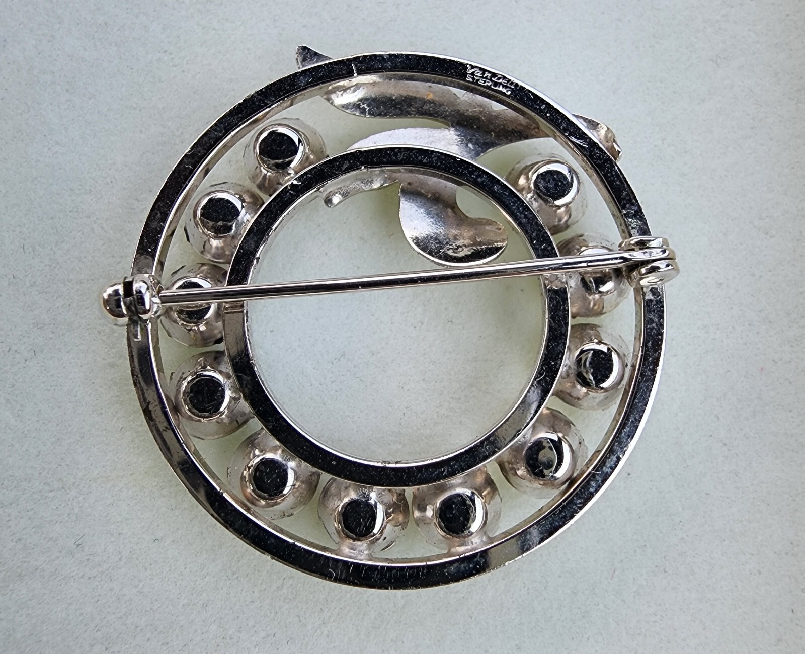 VINTAGE SIGNED c1940s Van Dell Sterling Silver Wreath Brooch Pin 6.80g