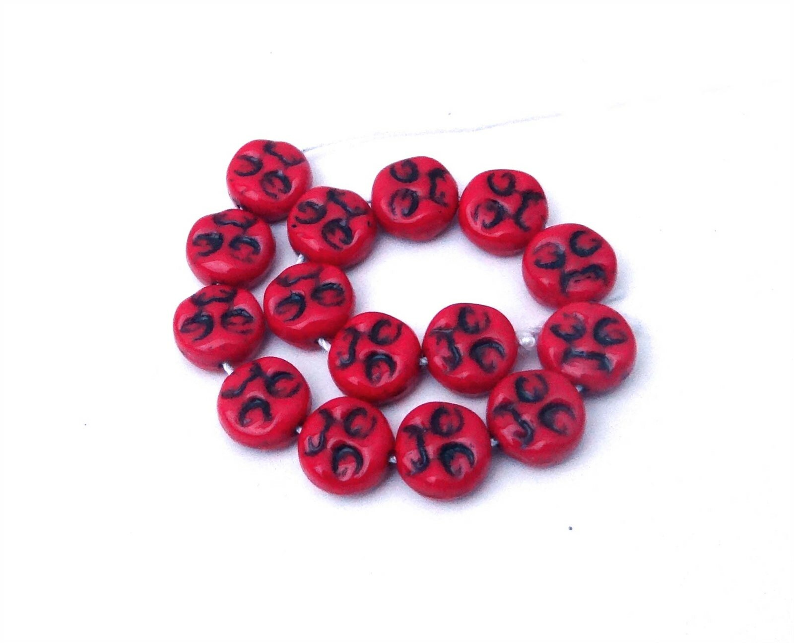 9mm Czech Glass Full Moon Faces Beads Opaque Red – Black Jet Inlay (12)