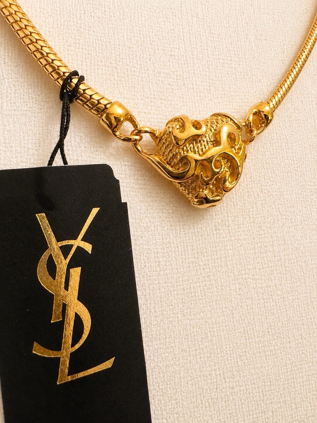 Vtg Yves Saint Laurent YSL Gold Baroque Heart Necklace And Earring Set NWT