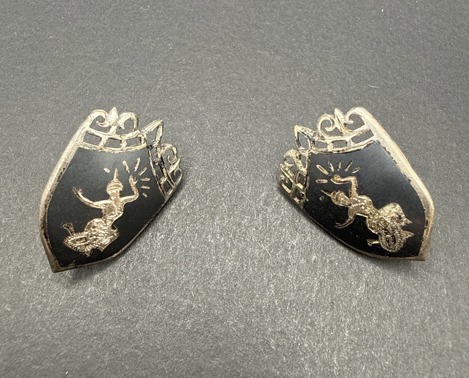 Sterling Silver Siam Dancing Woman Shield Earrings B50