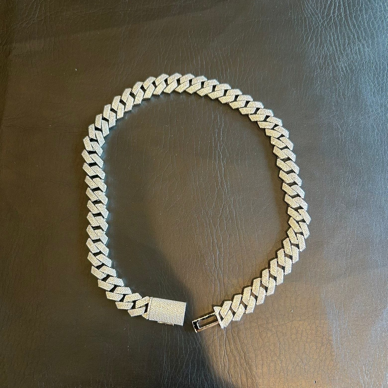 Moissanite VVS1 15mm 4-Row Silver Cuban Chain 24 Inch Brand New