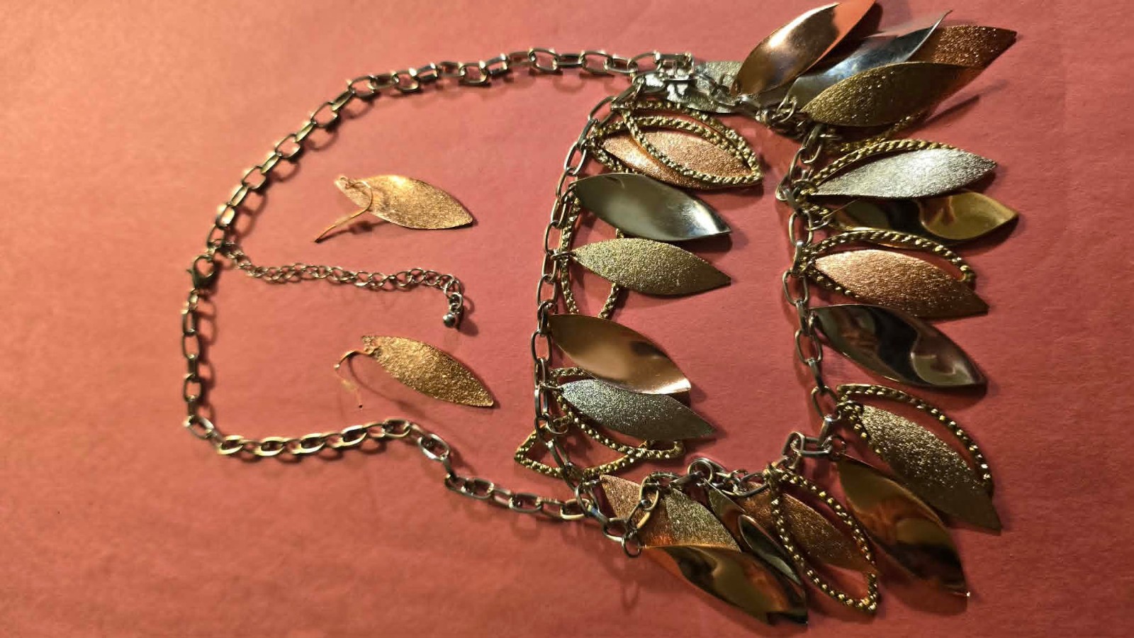 U PICK! NECKLACE SETS W/ EARRINGS( SOME 2 PR!) OR NECKLACES!