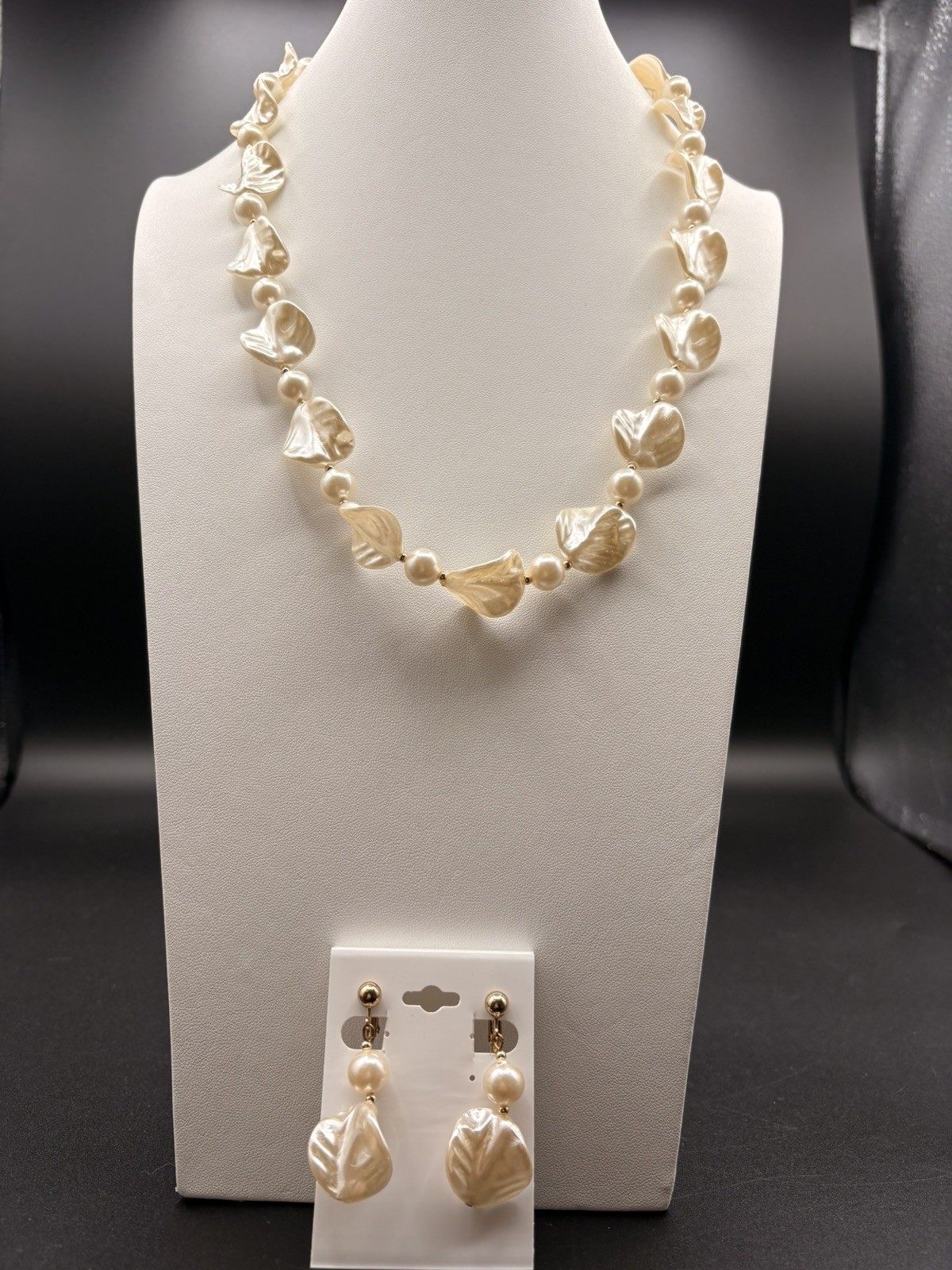 Necklace and Clip on Earrings Set with Faux Pearls Very Light Weight
