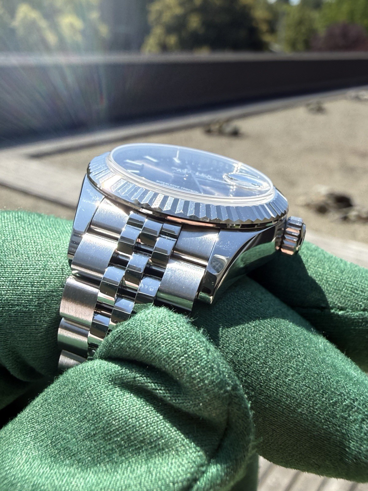 Ladies Rolex Datejust 28 18K WG Fluted Steel Jubilee Dark Grey Dial 279174 Box