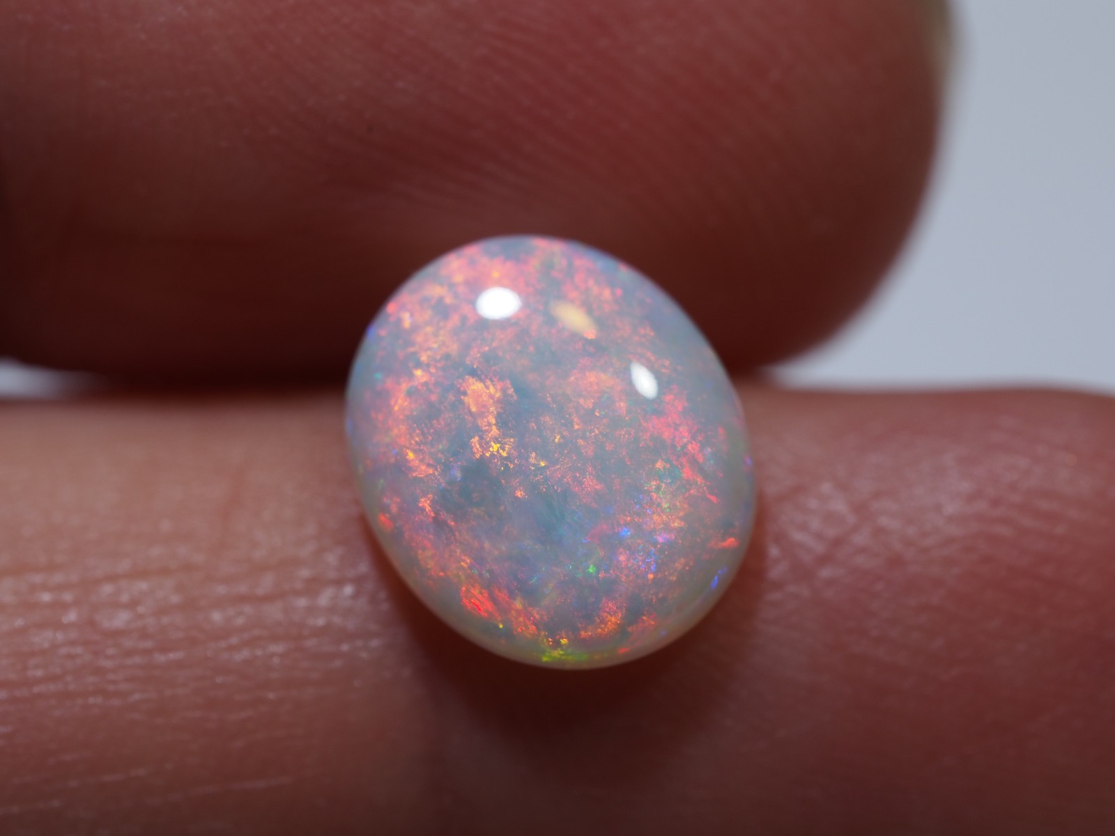 2.3ct White Opal from Lightning Ridge | Natural Australian Opal Gem