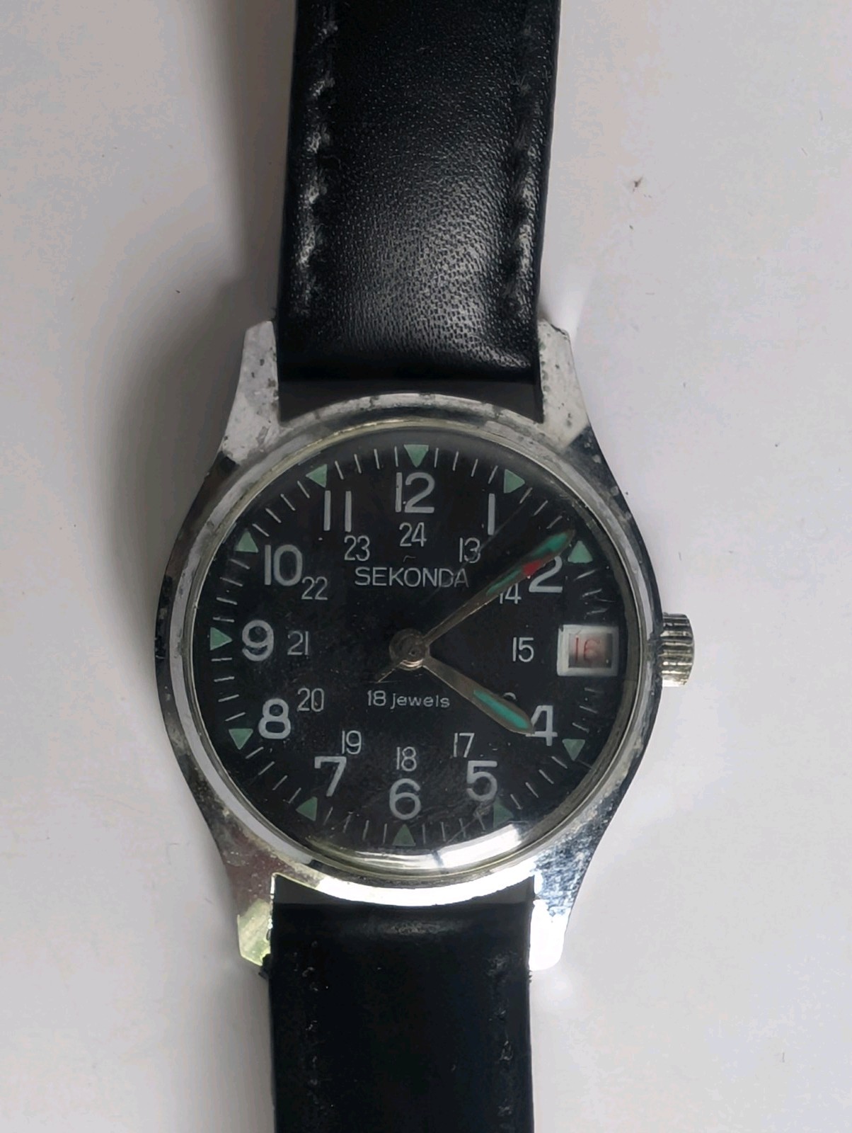Vintage Sekonda 18 Jewel USSR Movement Military Watch Black Dial Working