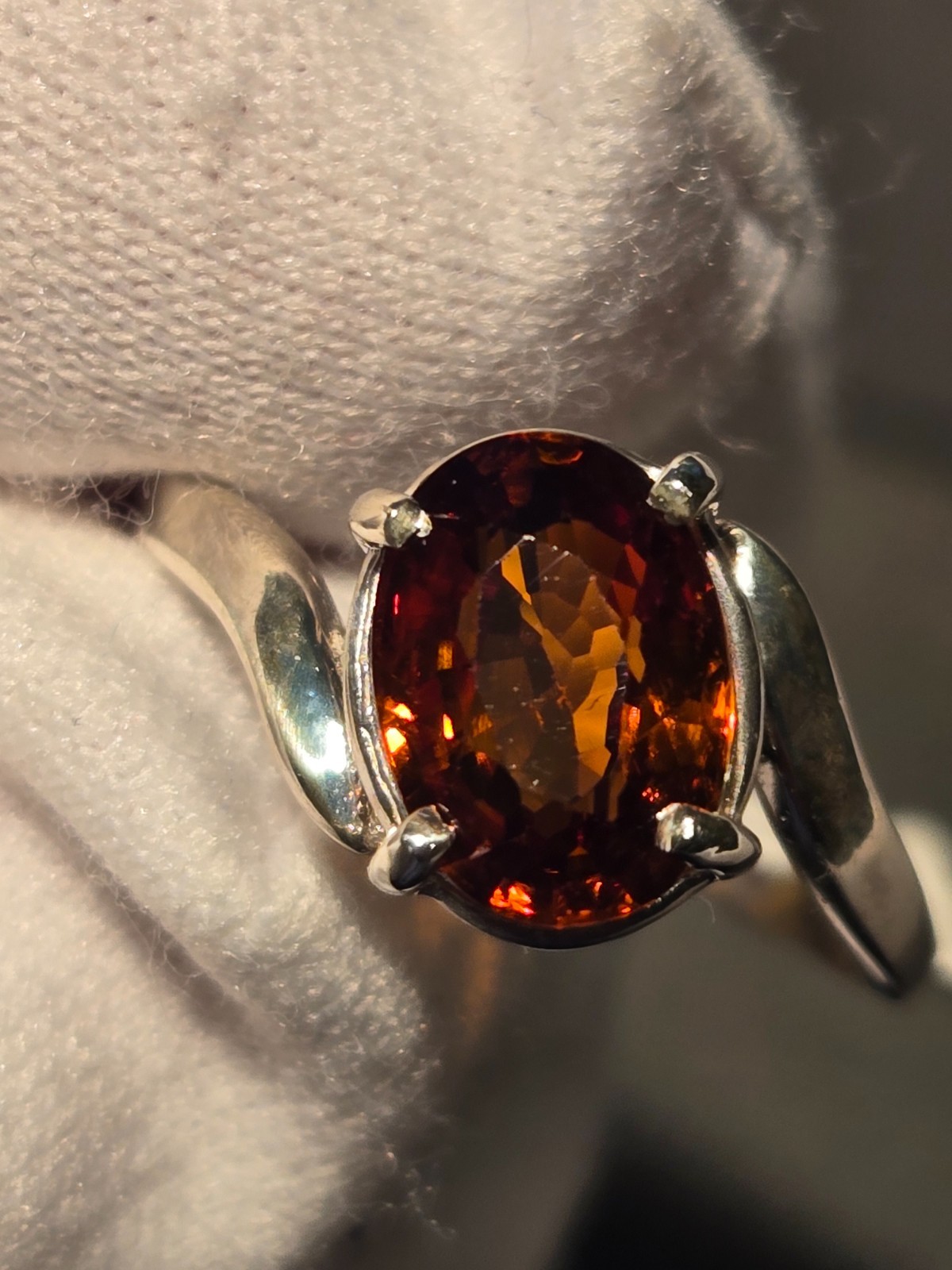 FINE IMPERIAL ZIRCON STERLING SILVER RING! 2.86CT, RICH COLOR, DEPTH, LUSTER!!