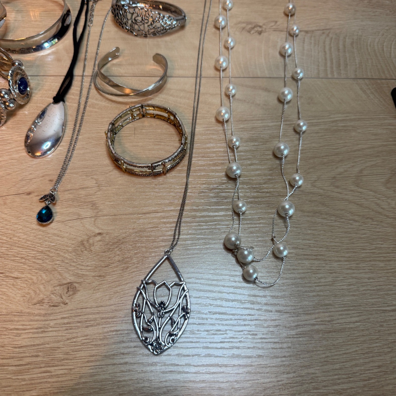 9pc Silver Tone Jewelry Lot Faux Pearl Blue Stone Necklaces Cuff Bracelets Set
