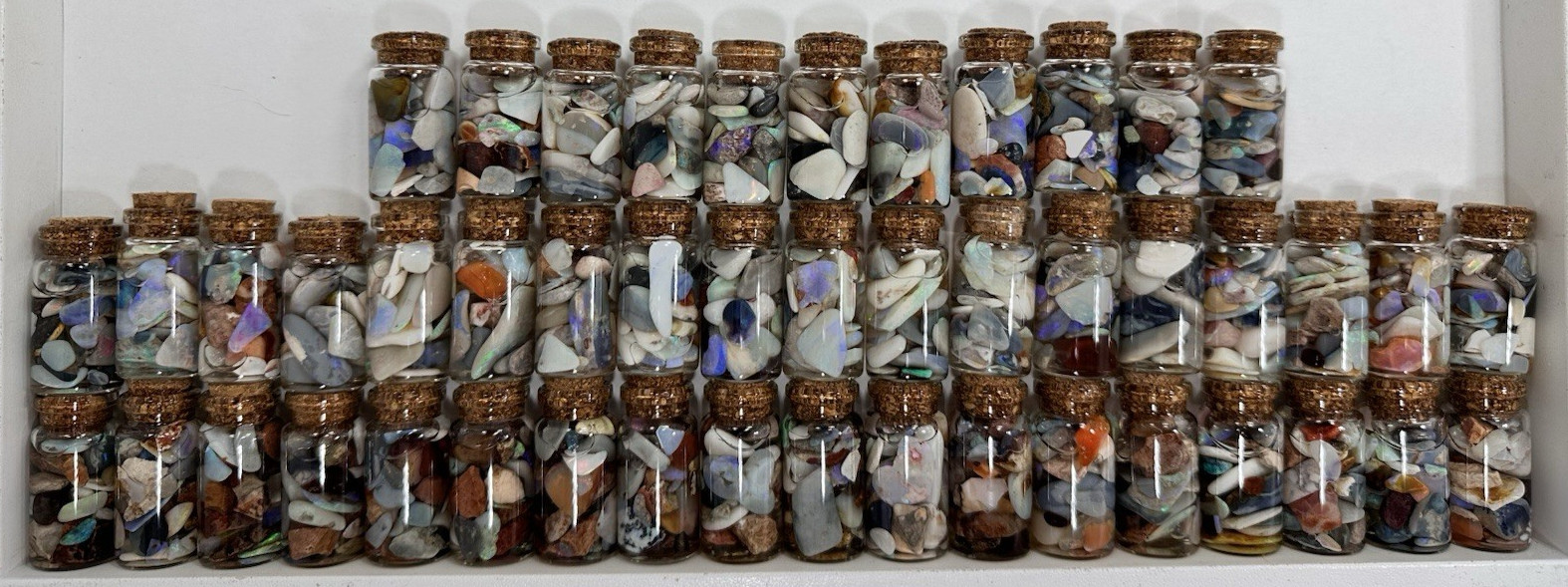 40 ct Premium Australian Coober Pedy Rough/Rubs Opals in Glass Bottles