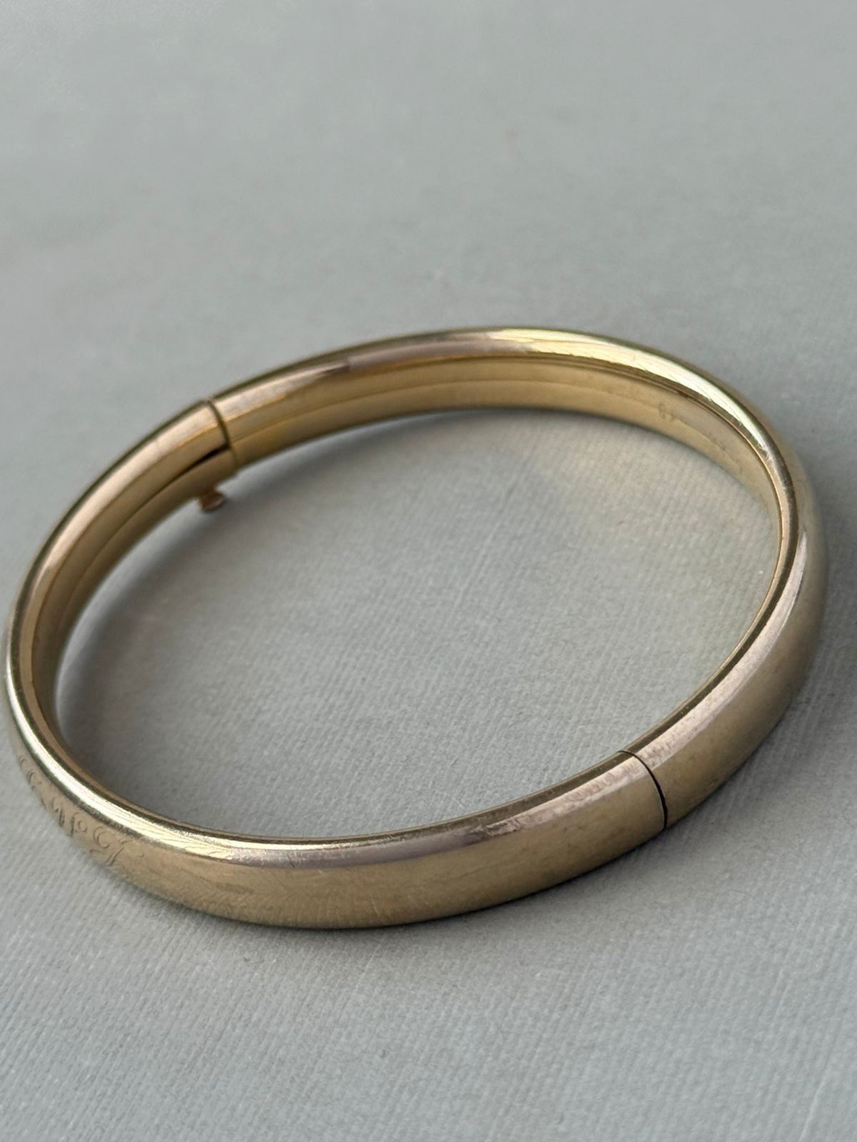 Antique Signed LAD Etched Gold Filled Bangle 1/20 14K GF Bracelet Diameter 2.35″