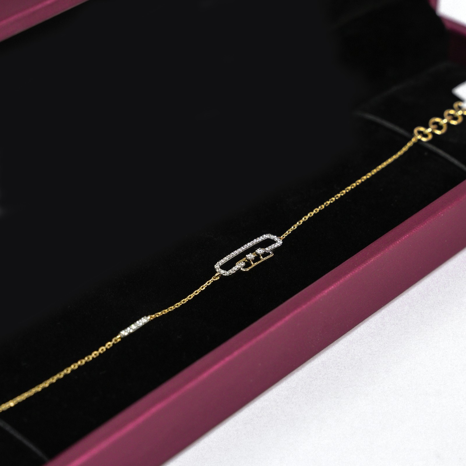 18 KARAT DIAMOND BRACELET| NATURAL DIAMOND | IGI CERTIFIED | YELLOW GOLD