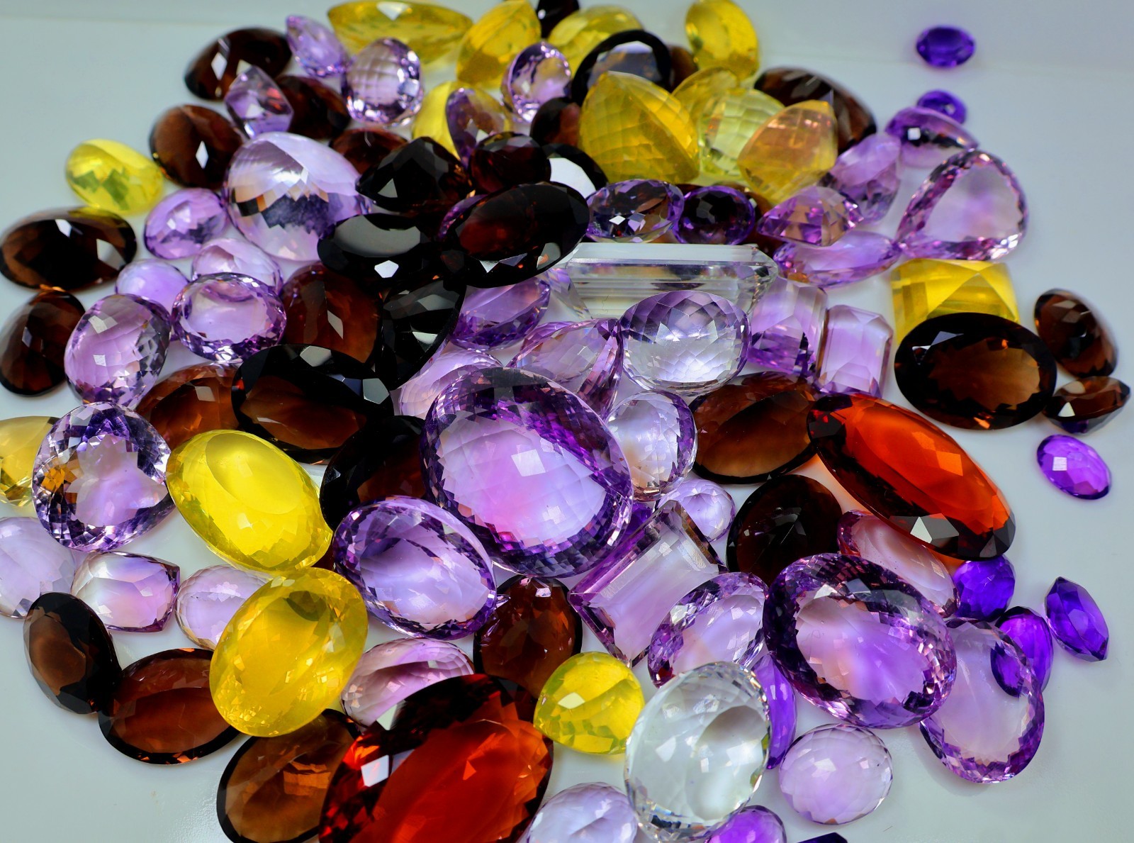 100 Crt Wholesale Lot Natural All Kind Semi Precious Mix Faceted Loose Gemstone