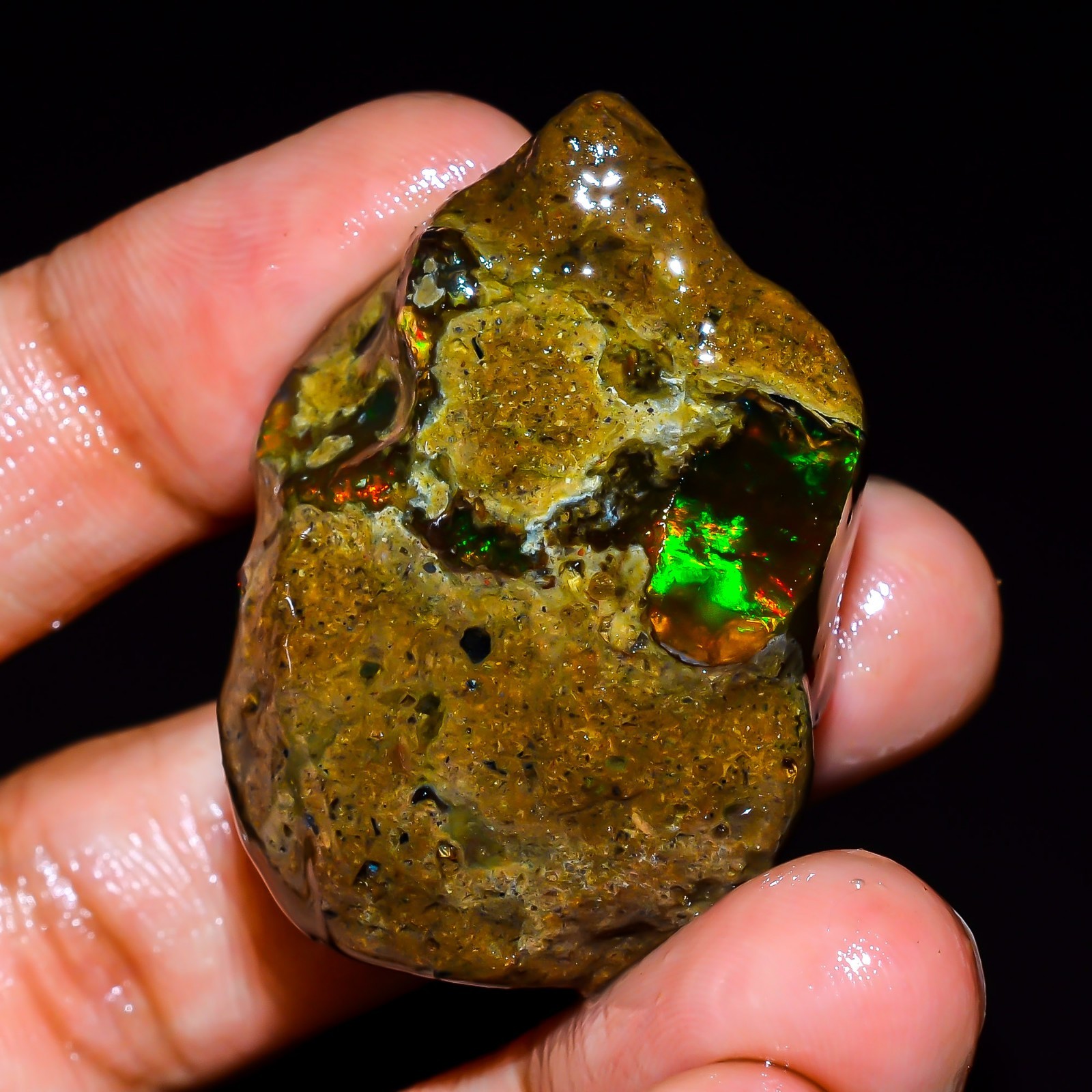79.50 Ct Fire Opal Ethiopian Natural Oil Rough Gemstone For Jewelry 37x29x19 mm