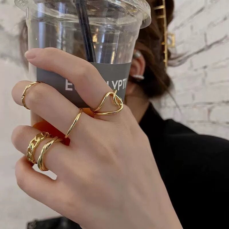 50pcs BULK SALE !! Mix Ring Wholesale Lot—ALL IN WEARABLE CONDITION