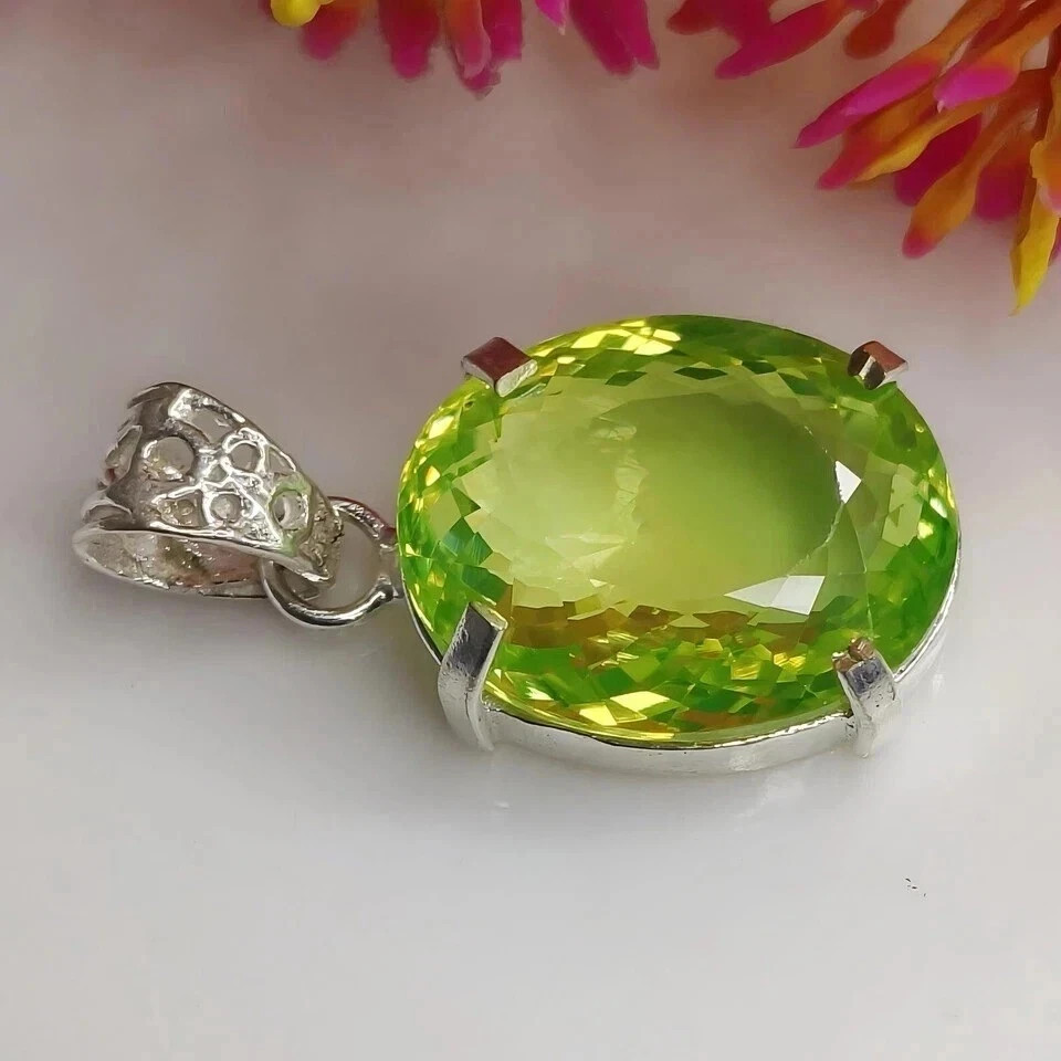 30 Ct+ Certified Natural Green Peridot Oval 925 Solid Silver Pendant Gemstone