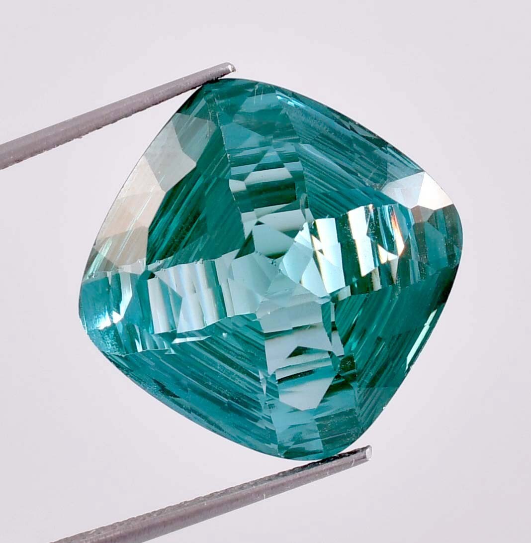 HUGE 29.30 Ct Natural Bi-Color Flawless Teal Sapphire Cushion Cut GIT Certified