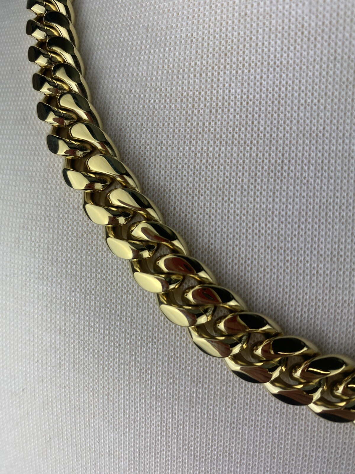 The GLD Shop 12mm Signature Miami Cuban Chain 22”