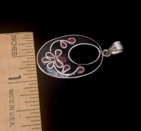 Solid Sterling 925 Oval Cut Out Black &Maroon Red Enamel Filigree Pendant 6.80G