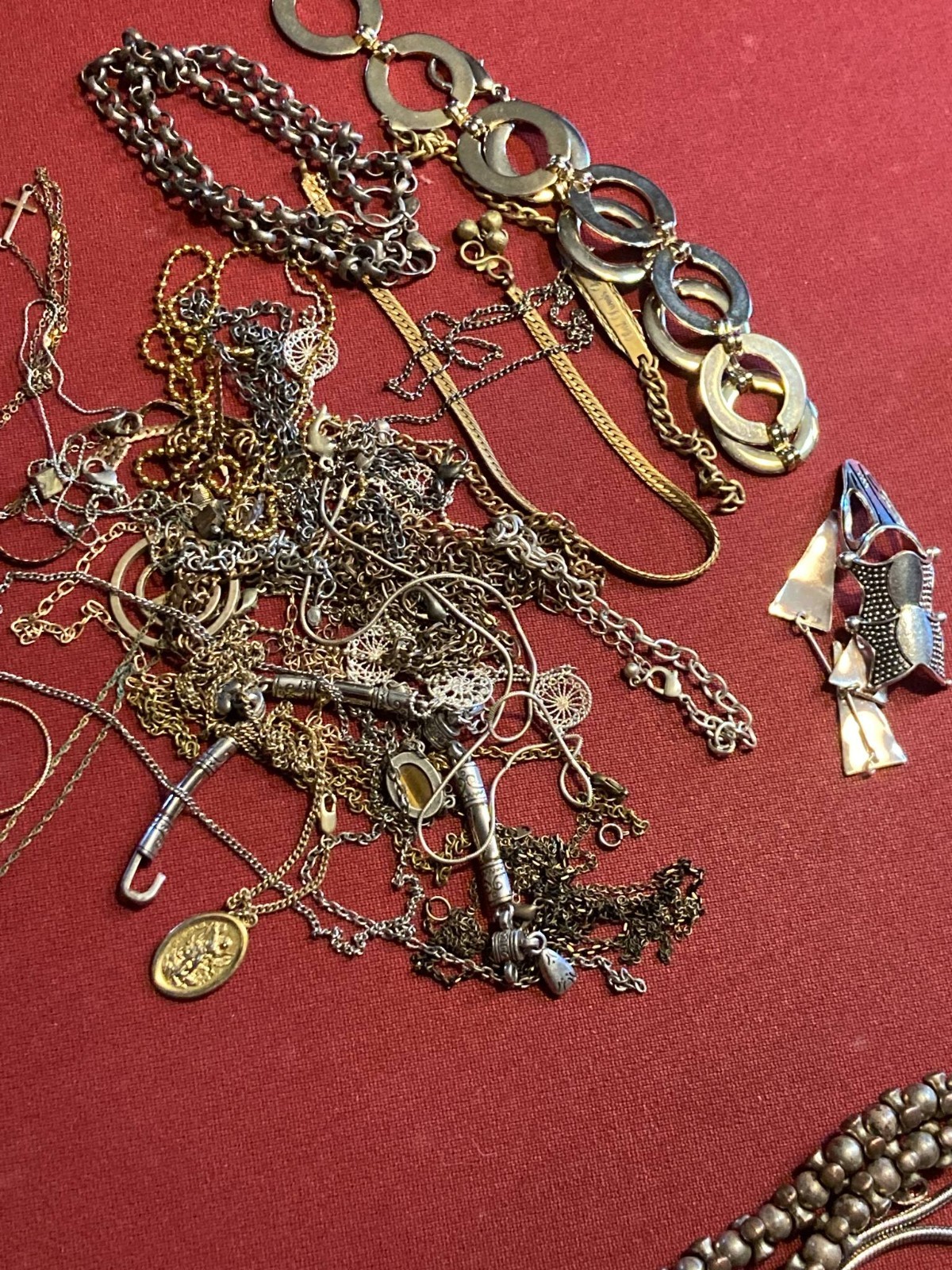 2 LB Gold Tone & Silver Tone Jewelry Treasure Hunt Lot 100% UNSEARCHED UNTESTED