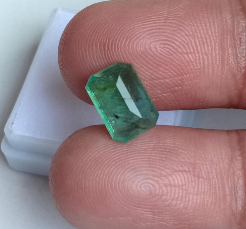 Stunning 2.43 Ct Natural Zambian Green Emerald – “Certified” Loose Gemstone