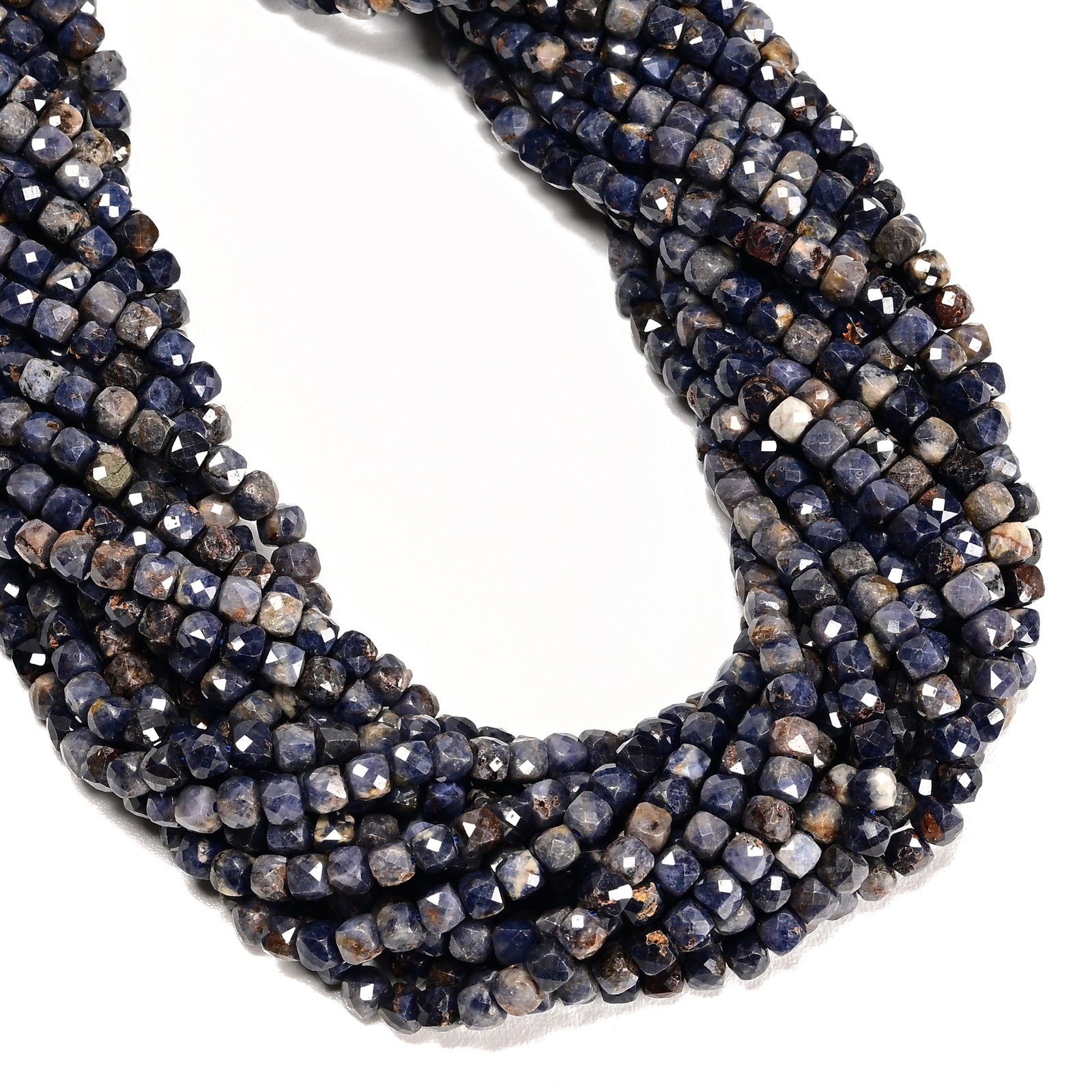 Natural Sapphire Faceted Cube Beads Size 4mm 15.5″ Strand