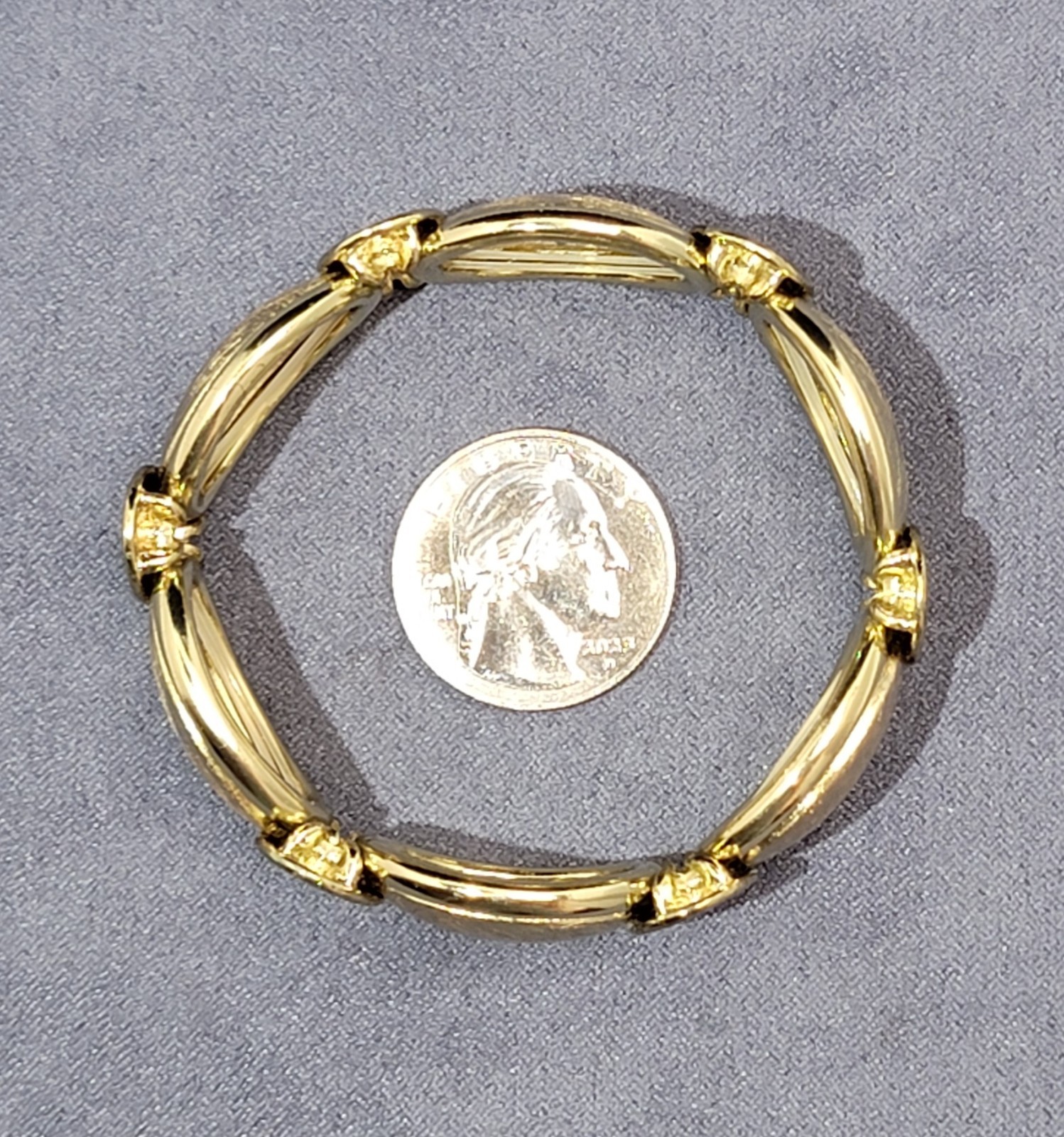 Vintage Gold Tone Brushed Satin Oval Link Openwork Filigree Stretch Bracelet