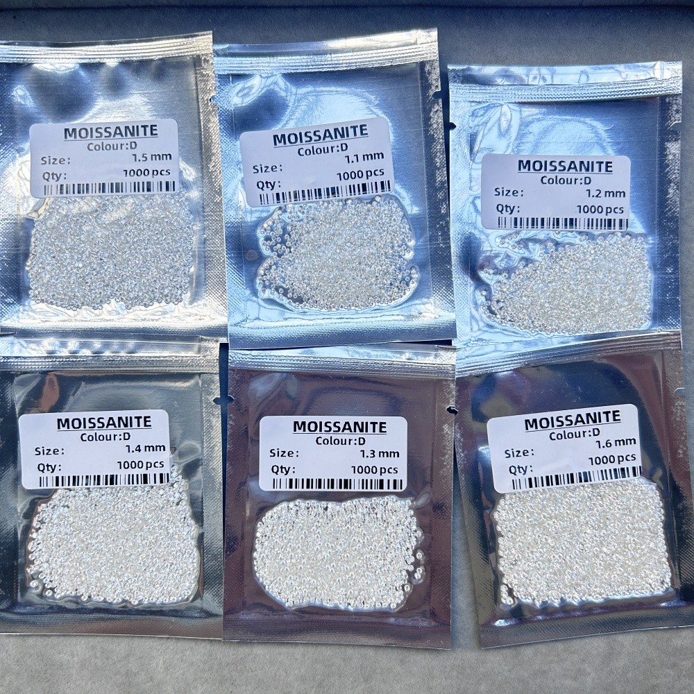 Small Size 0.8mm-4.0mm 100pcs Loose Moissanite Gemstone D Color Round White